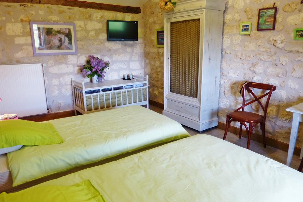 L'Echappee Belle Perigord Bed & Breakfast Cercles Phòng bức ảnh